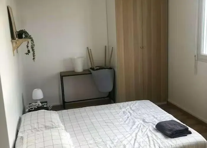 Privee Cosy- Dans Moderne En Colocation- Tram A-v1-2 *